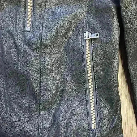 LEVI'S LEATHER SUEDE BOMBER JACKET - Picture 4 of 7